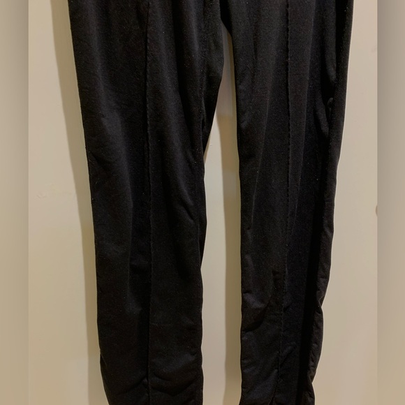 Vuori halo wide leg flare pant - Picture 5 of 8